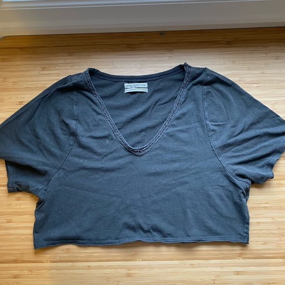 Cropped lace trim tee - Picture 1 of 2